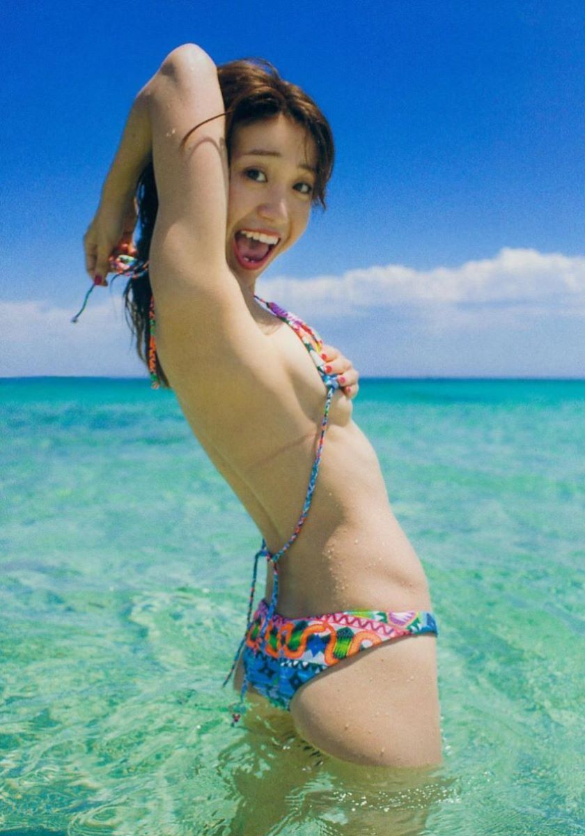 大島優子のオカズ写真集「脱ぎやがれ！」画像 63