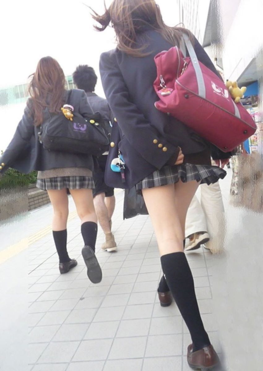 制服JK 女子高生 通学風景 画像 47