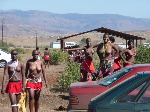 アフリカ原住民 巨乳 おっぱい エロ画像 2